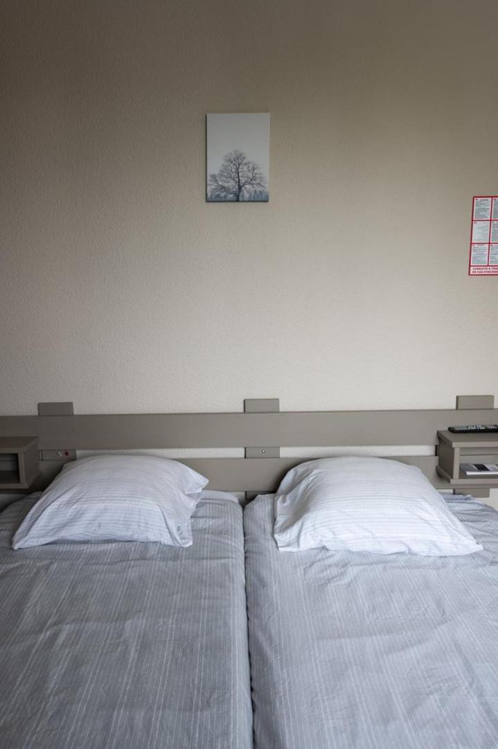 Chez Jostel - Chambre 4 Genay  Bagian luar foto